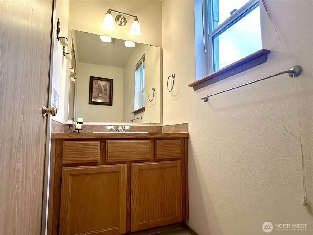 18416 80th Avenue Ct E Puyallup WA 98375