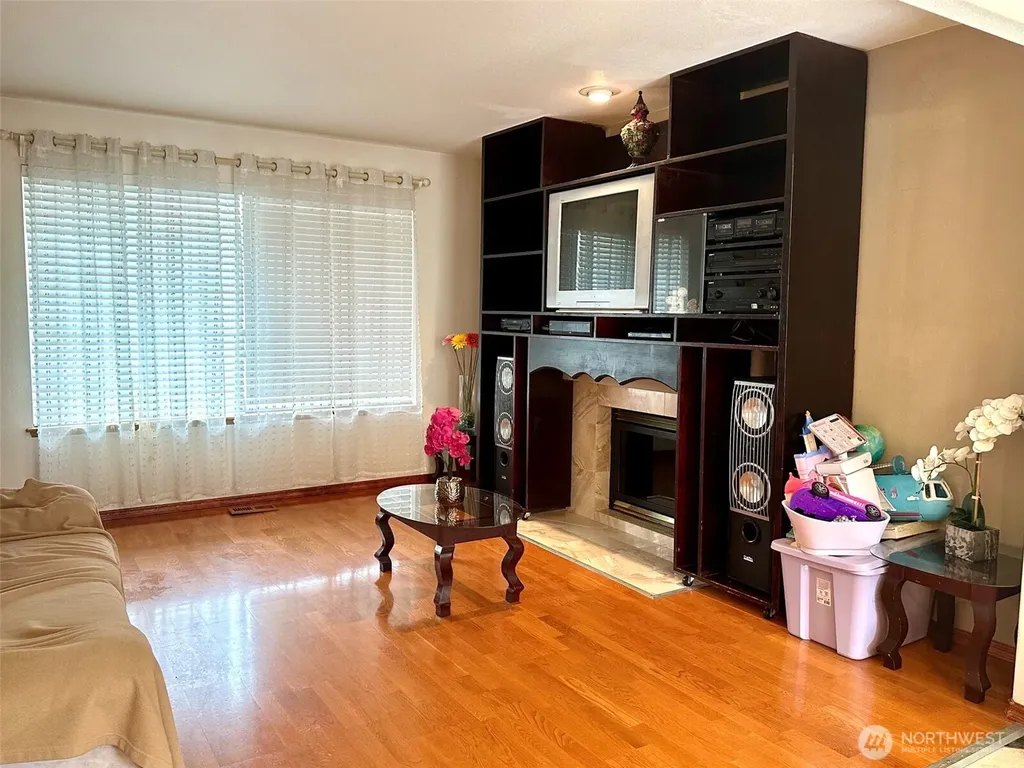 18416 80th Avenue Ct E Puyallup WA 98375