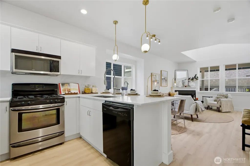 168 18th Avenue Seattle WA 98122