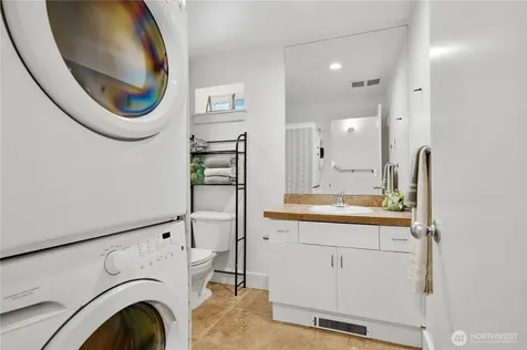 168 18th Avenue Seattle WA 98122