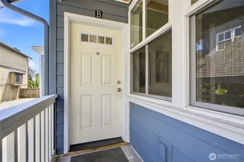 168 18th Avenue Seattle WA 98122