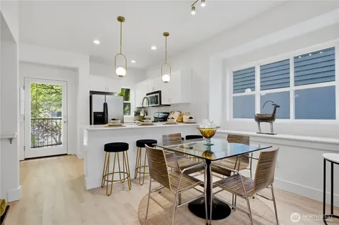 168 18th Avenue Seattle WA 98122