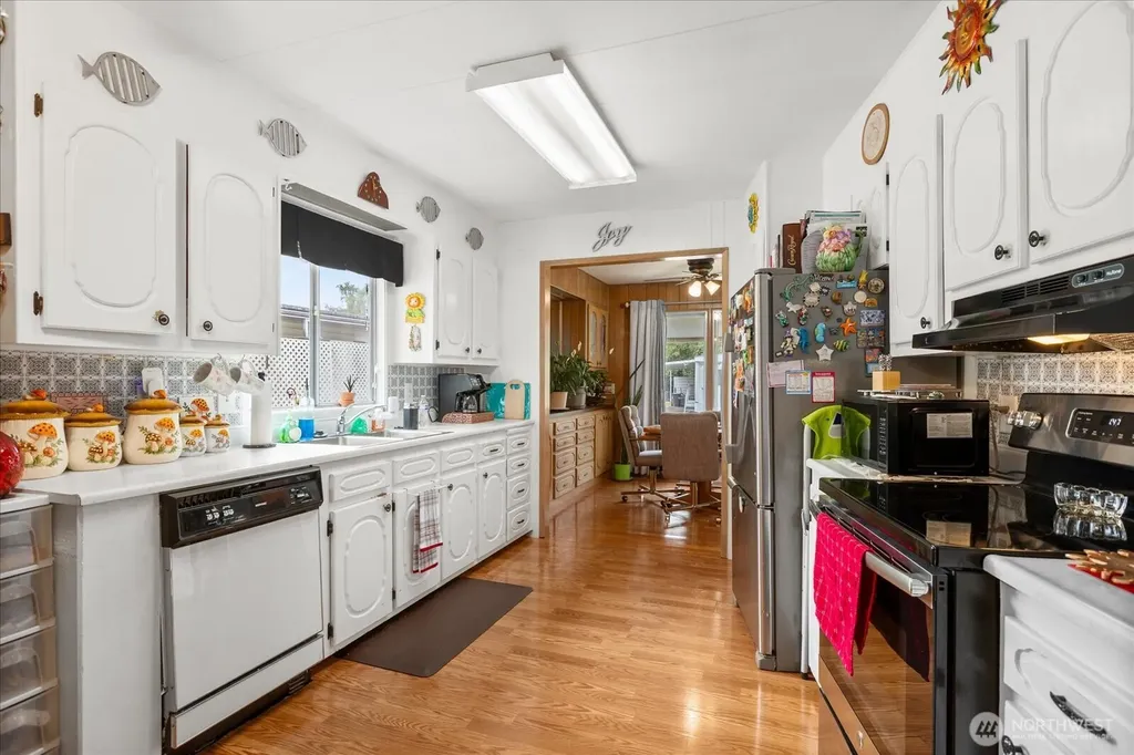 5220 176th Street SW Lynnwood WA 98037