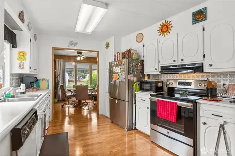 5220 176th Street SW Lynnwood WA 98037
