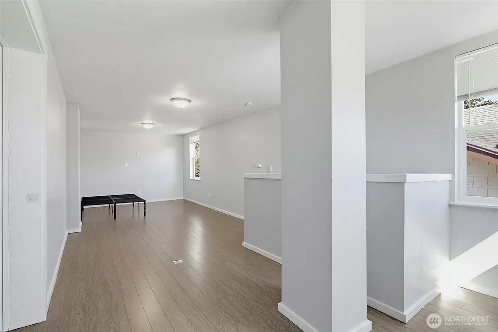 5454 35th Avenue SW Seattle WA 98126