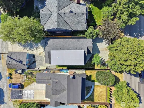 5454 35th Avenue SW Seattle WA 98126