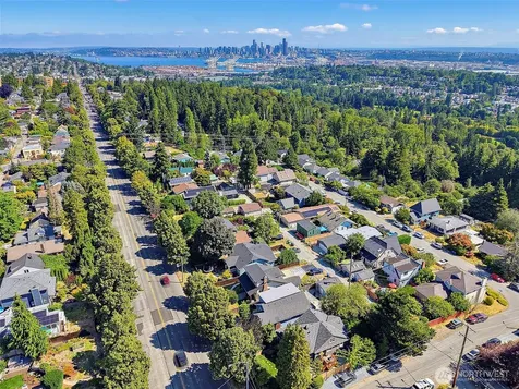 5454 35th Avenue SW Seattle WA 98126
