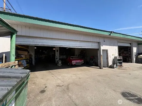 724 Wenatchee Wenatchee WA 98801