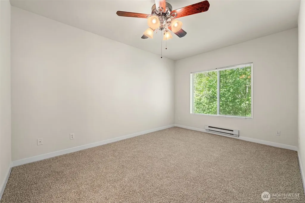 23332 59th Place S Kent WA 98032