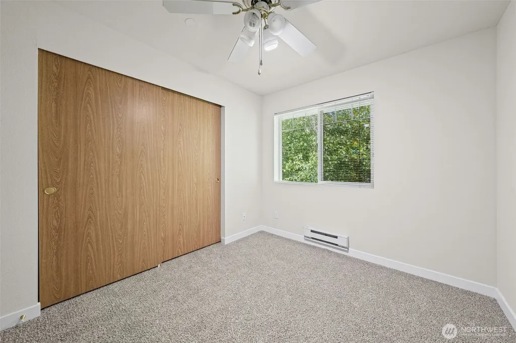 23332 59th Place S Kent WA 98032