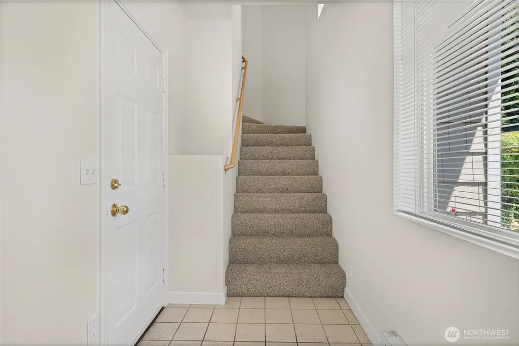 23332 59th Place S Kent WA 98032