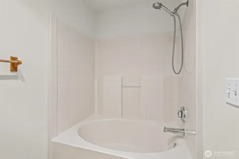 23332 59th Place S Kent WA 98032