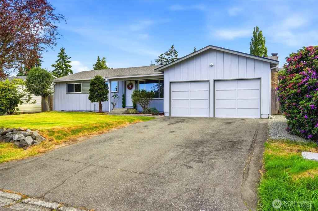 5627 60th Drive NE Marysville WA 98270
