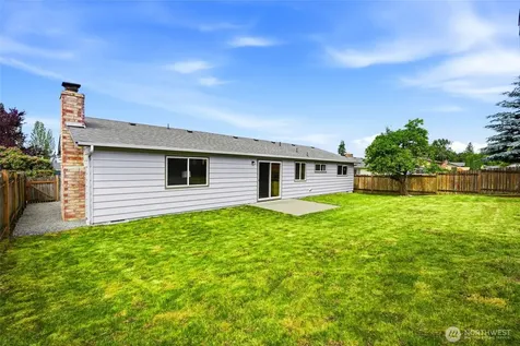 5627 60th Drive NE Marysville WA 98270