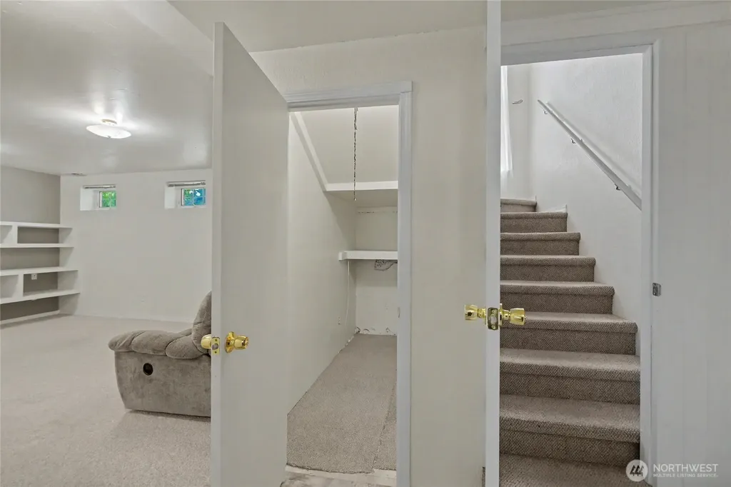 1422 Millerdale Avenue Wenatchee WA 98801