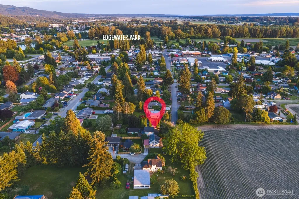 531 N Barker Street Mount Vernon WA 98273