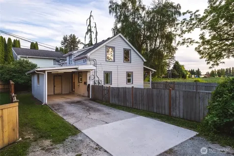 531 N Barker Street Mount Vernon WA 98273
