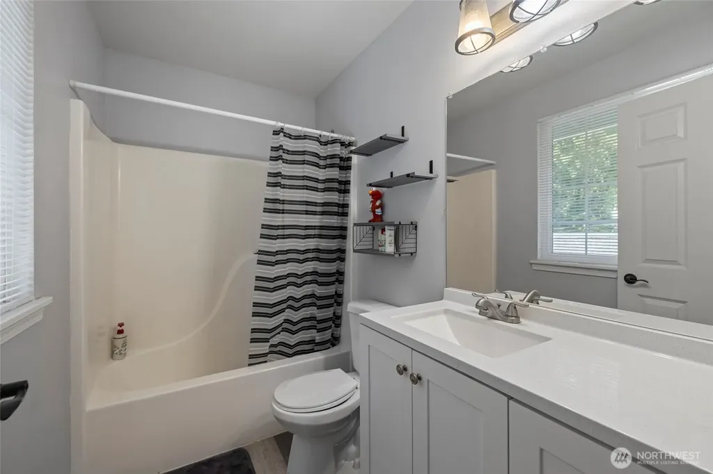 2912 Brook Lane Sedro Woolley WA 98284