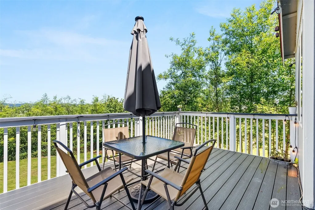 210 Mitchell Lane NE Napavine WA 98532