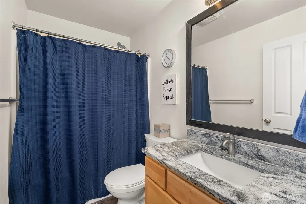210 Mitchell Lane NE Napavine WA 98532