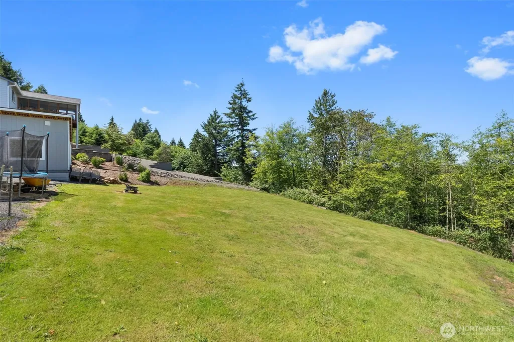 210 Mitchell Lane NE Napavine WA 98532