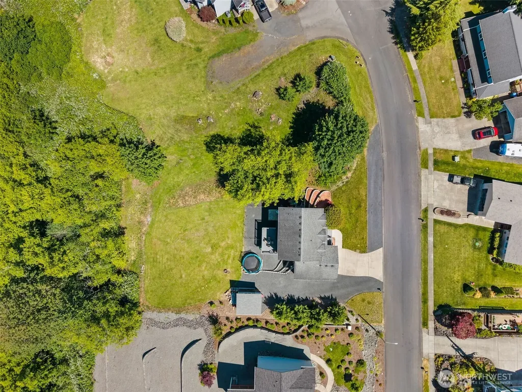 210 Mitchell Lane NE Napavine WA 98532
