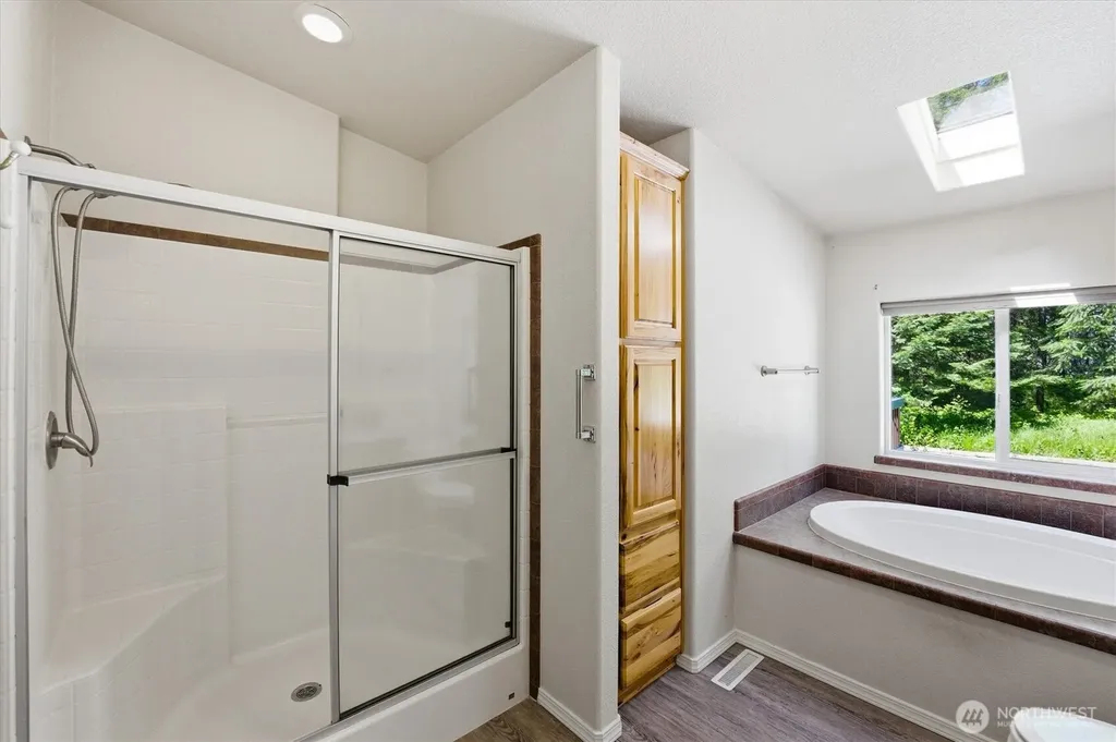1142 Driskill Road Newport WA 99156
