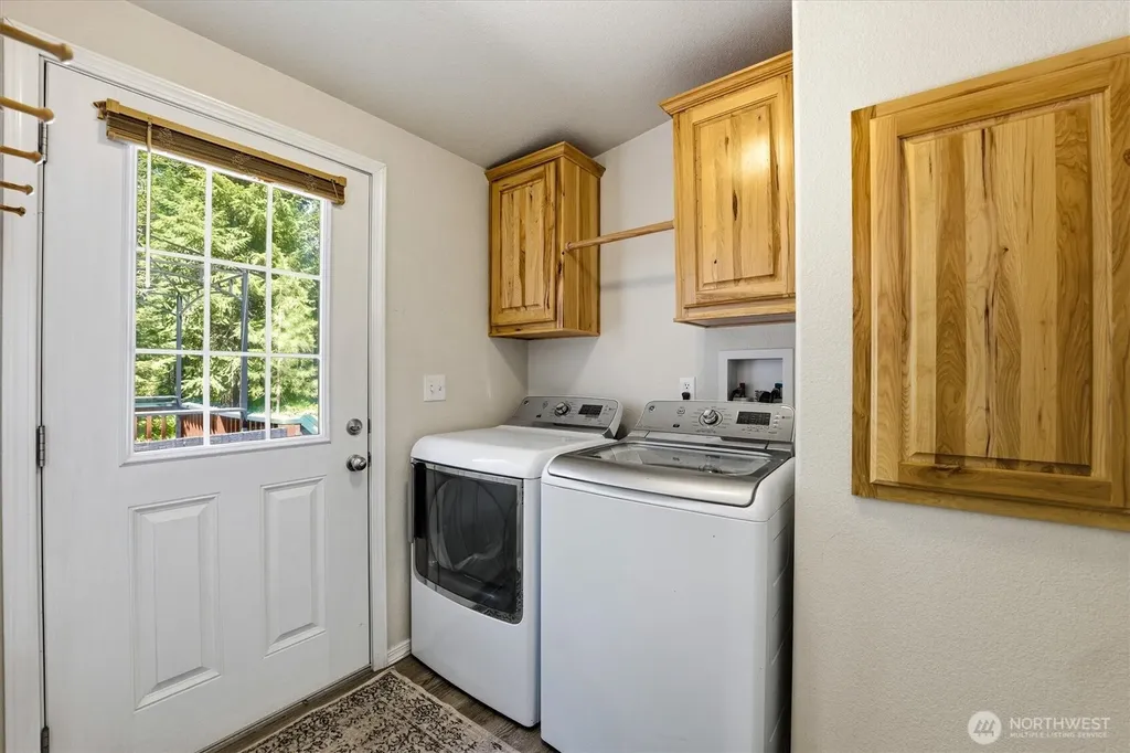 1142 Driskill Road Newport WA 99156