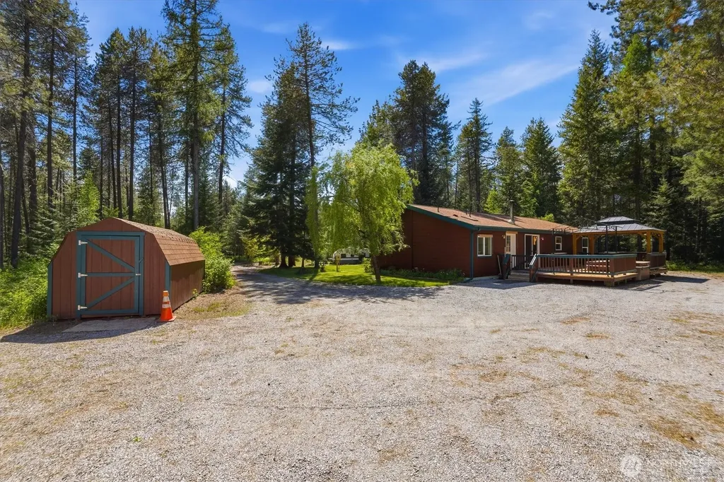 1142 Driskill Road Newport WA 99156