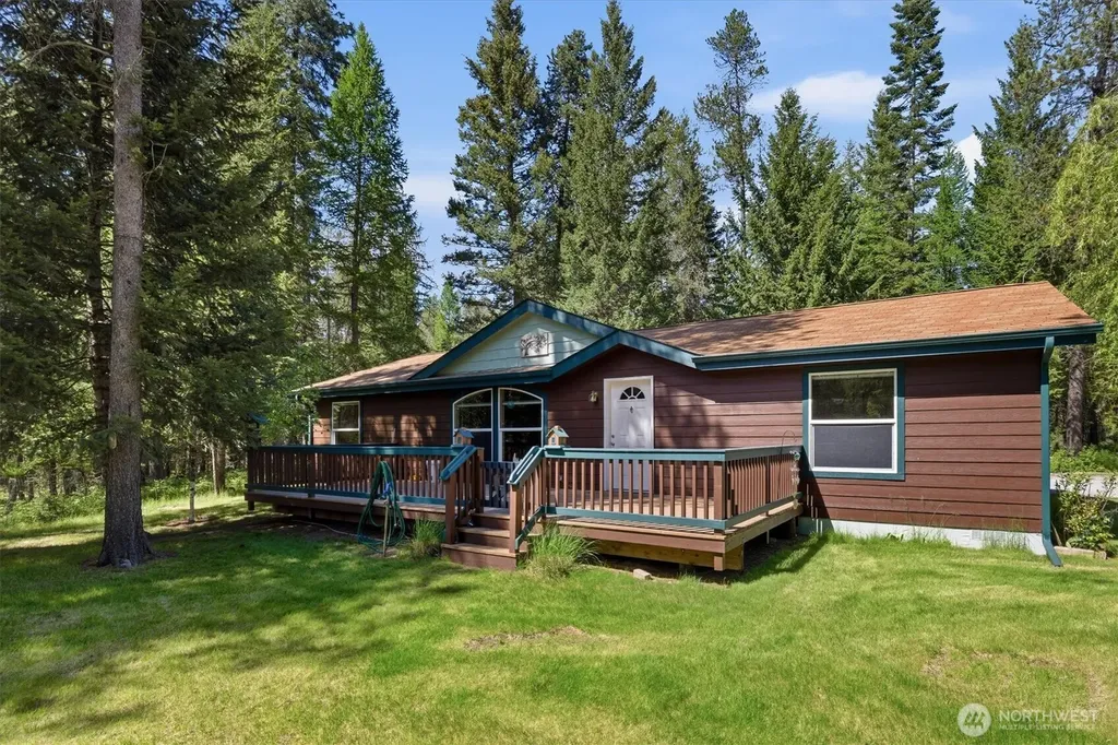1142 Driskill Road Newport WA 99156