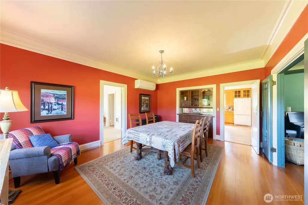 5902 268th Street NW Stanwood WA 98292