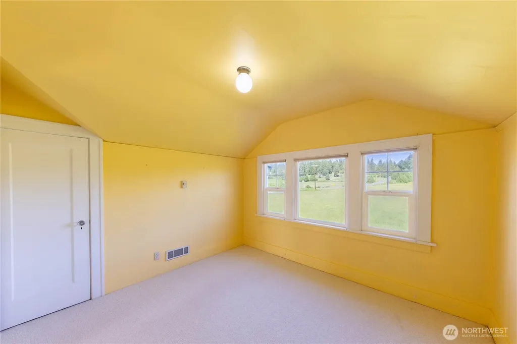 5902 268th Street NW Stanwood WA 98292