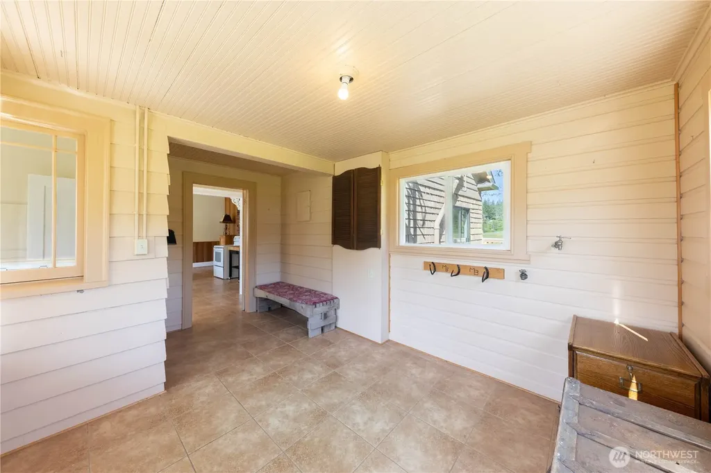 5902 268th Street NW Stanwood WA 98292