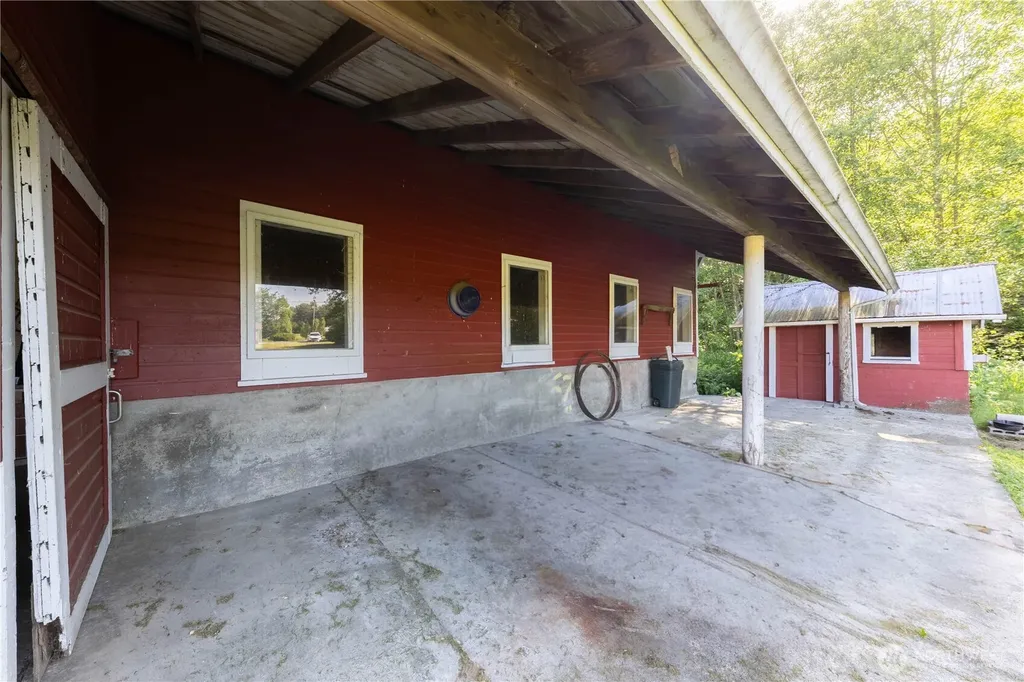 5902 268th Street NW Stanwood WA 98292