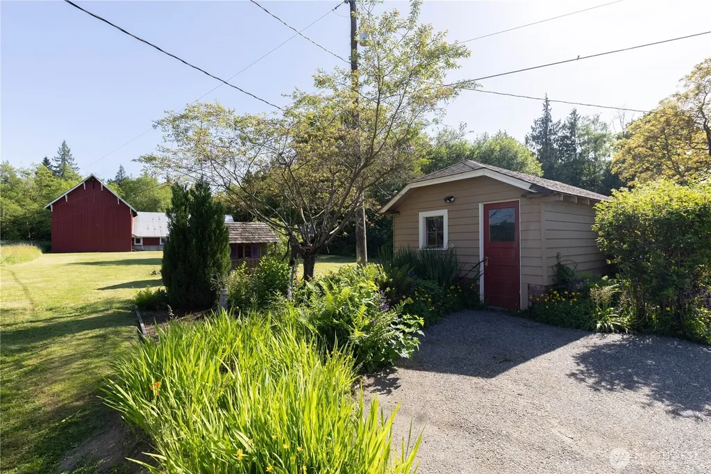 5902 268th Street NW Stanwood WA 98292