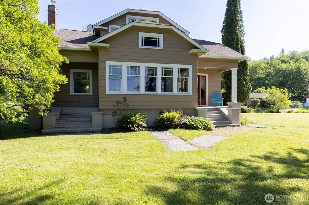 5902 268th Street NW Stanwood WA 98292