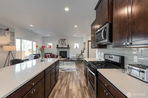 2744 S 120th Place Seattle WA 98168