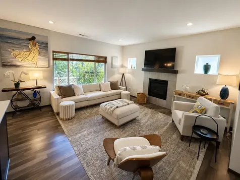 2744 S 120th Place Seattle WA 98168