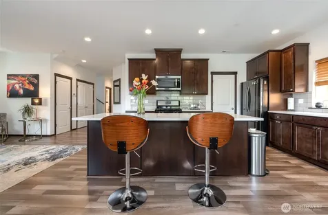 2744 S 120th Place Seattle WA 98168