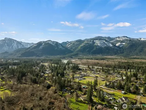 105 May Creek Road Gold Bar WA 98251