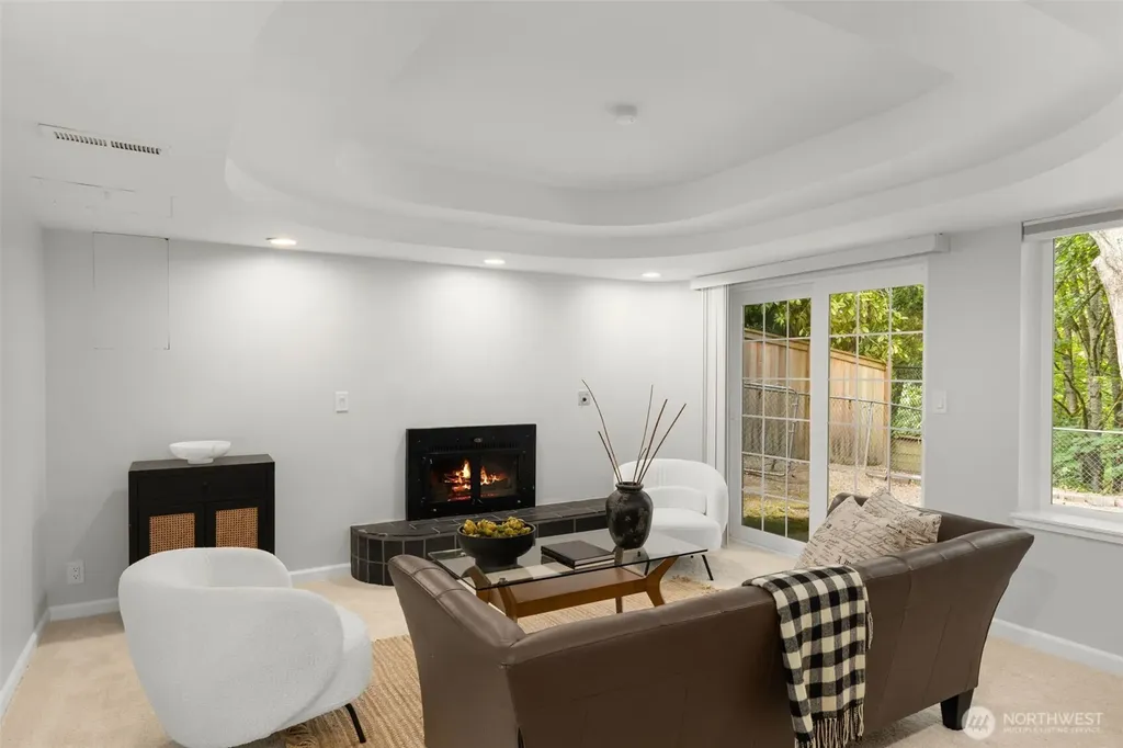 9416 NE 143rd Street Kirkland WA 98034