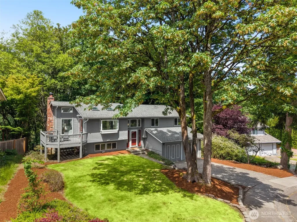 9416 NE 143rd Street Kirkland WA 98034