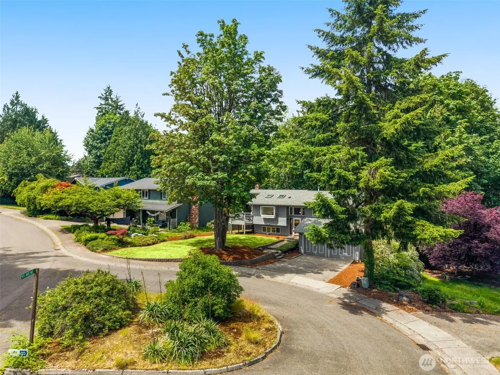 9416 NE 143rd Street Kirkland WA 98034
