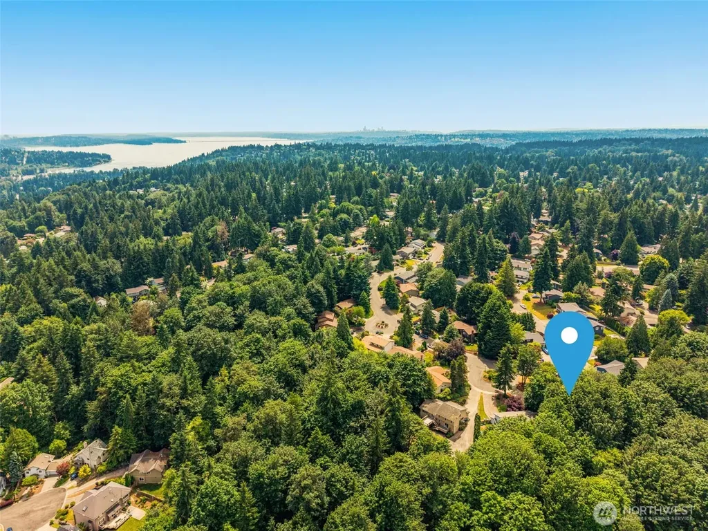 9416 NE 143rd Street Kirkland WA 98034
