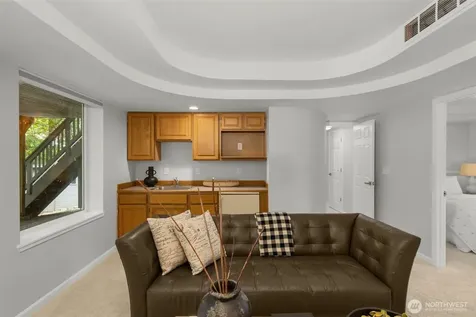 9416 NE 143rd Street Kirkland WA 98034
