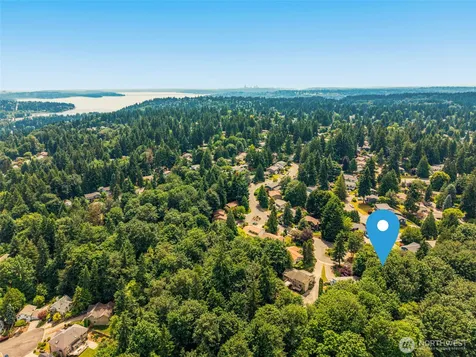 9416 NE 143rd Street Kirkland WA 98034