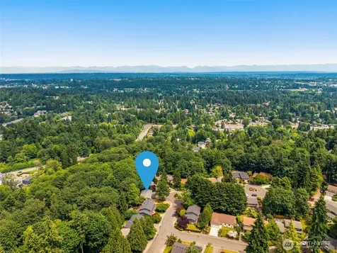 9416 NE 143rd Street Kirkland WA 98034