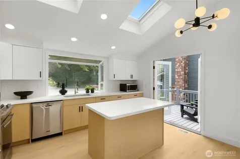 9416 NE 143rd Street Kirkland WA 98034