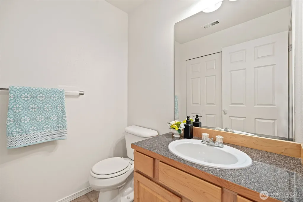 4126 214th Street SW Mountlake Terrace WA 98043