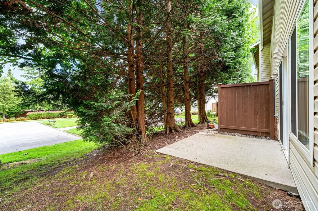 4126 214th Street SW Mountlake Terrace WA 98043